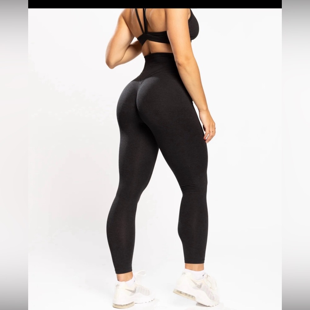 P’tula Bare Contour Legging 23”